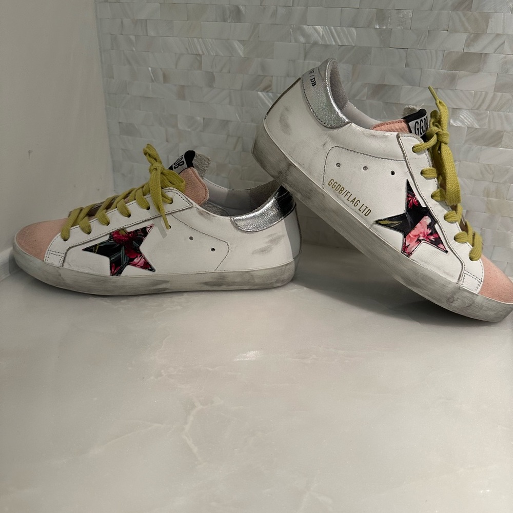 Golden Goose white leather sneakers with tropical print star